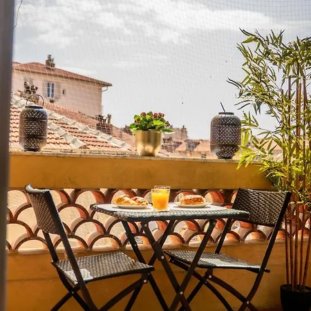 Apartment Rêve Bleu De - Terrace - Beach&tram 5 Min *